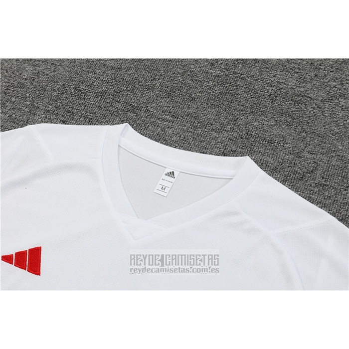 Chandal del Manchester United Manga Corta 2023-2024 Blanco - Pantalon Corto